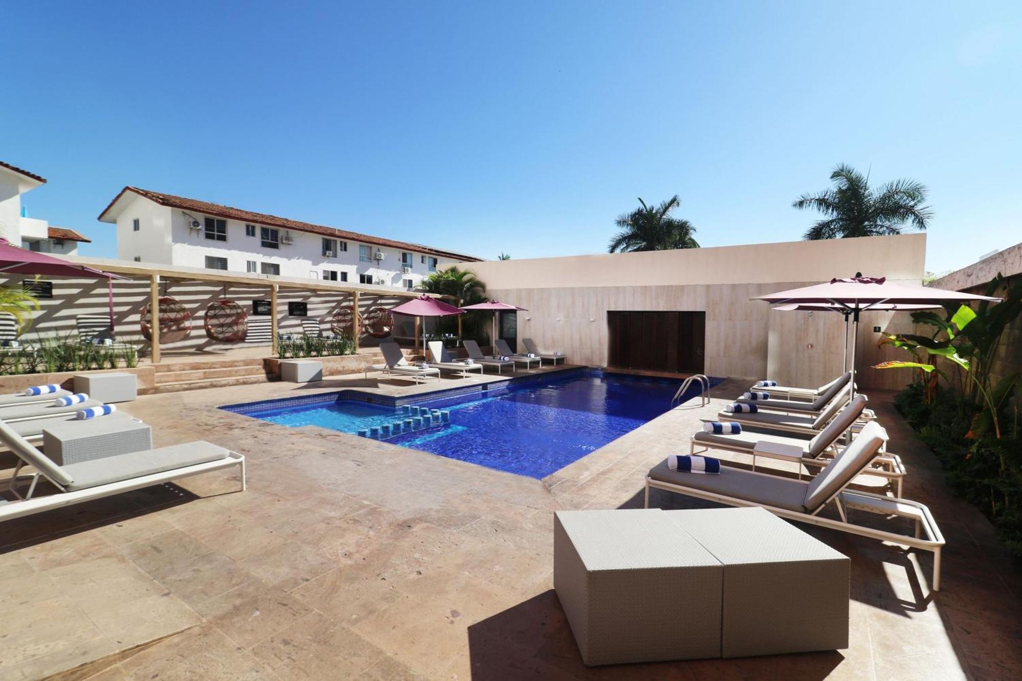 City Express Plus By Marriott Puerto Vallarta Extérieur photo