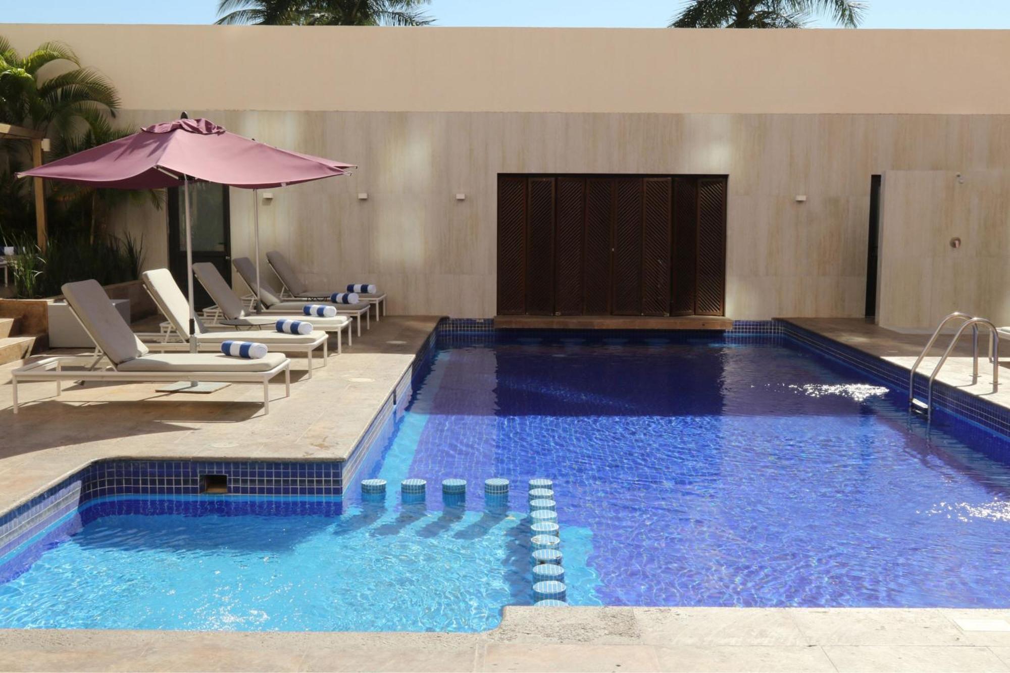 City Express Plus By Marriott Puerto Vallarta Extérieur photo
