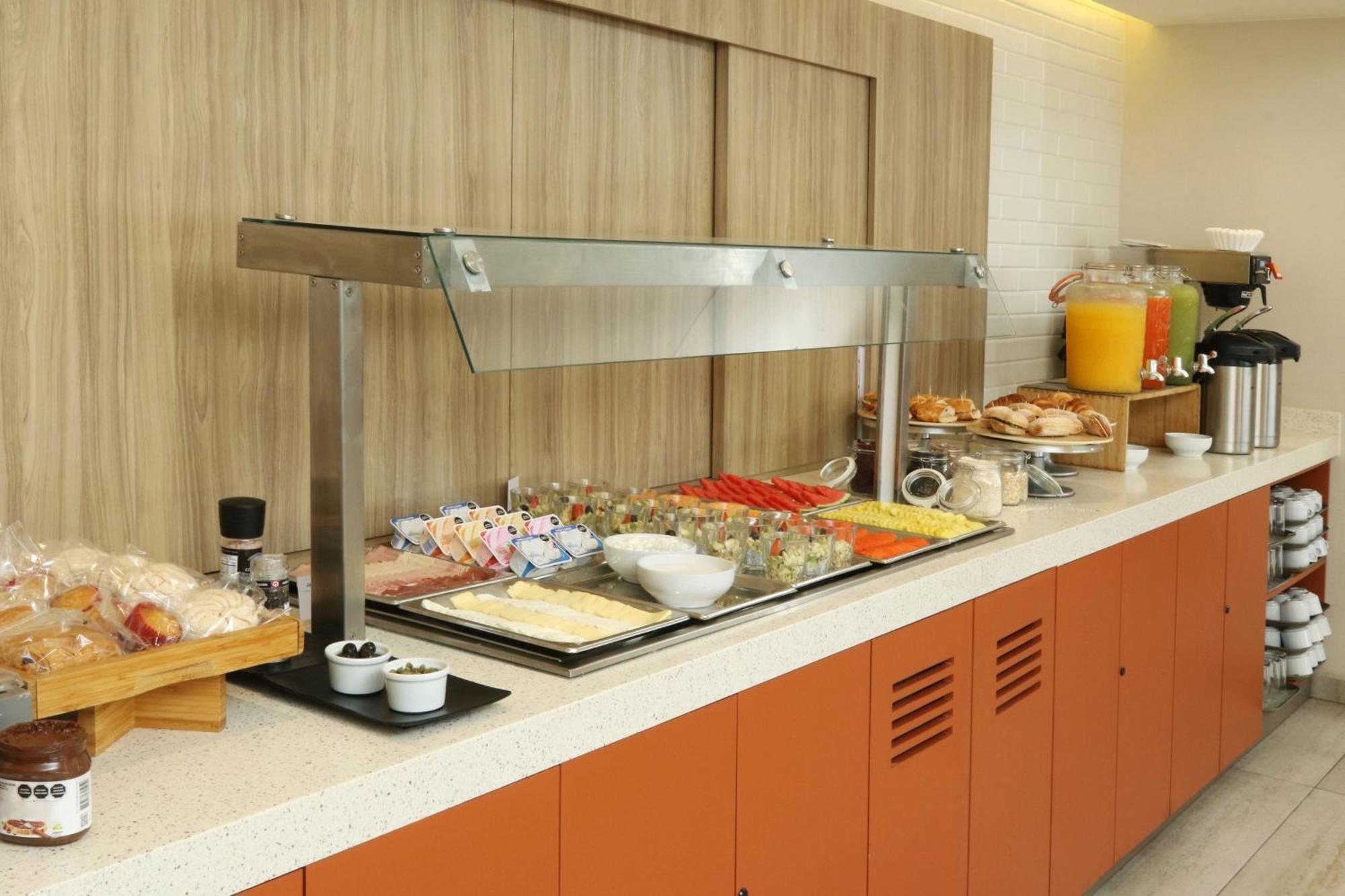 City Express Plus By Marriott Puerto Vallarta Extérieur photo