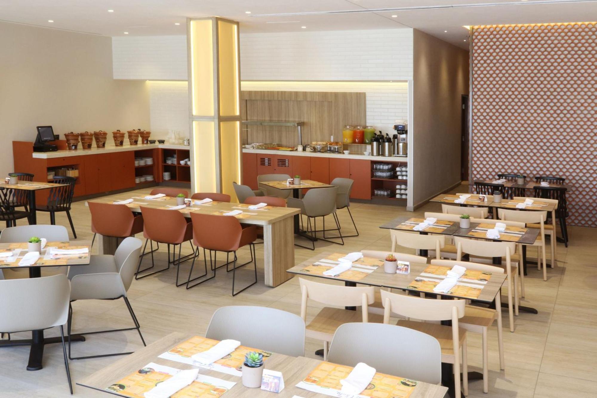City Express Plus By Marriott Puerto Vallarta Extérieur photo