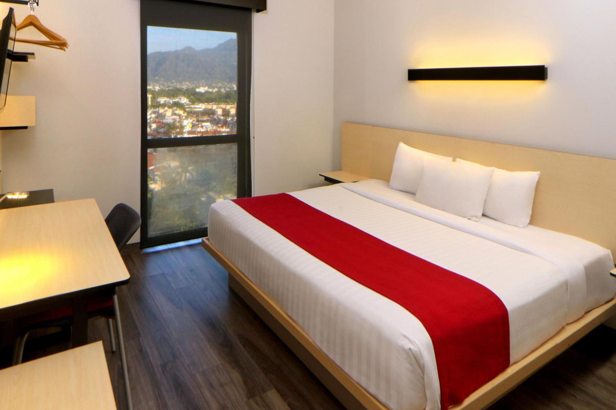 City Express Plus By Marriott Puerto Vallarta Extérieur photo