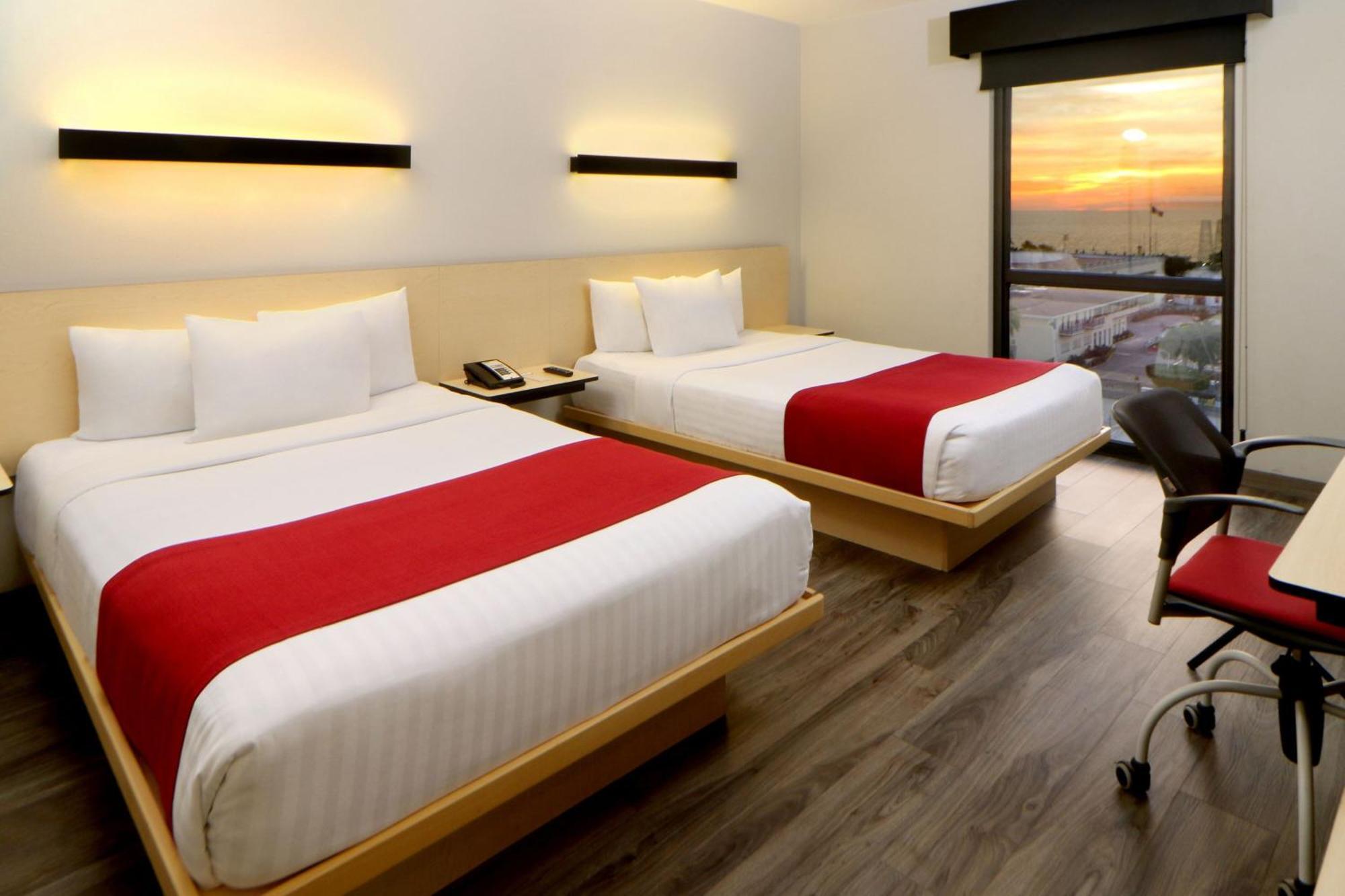 City Express Plus By Marriott Puerto Vallarta Extérieur photo