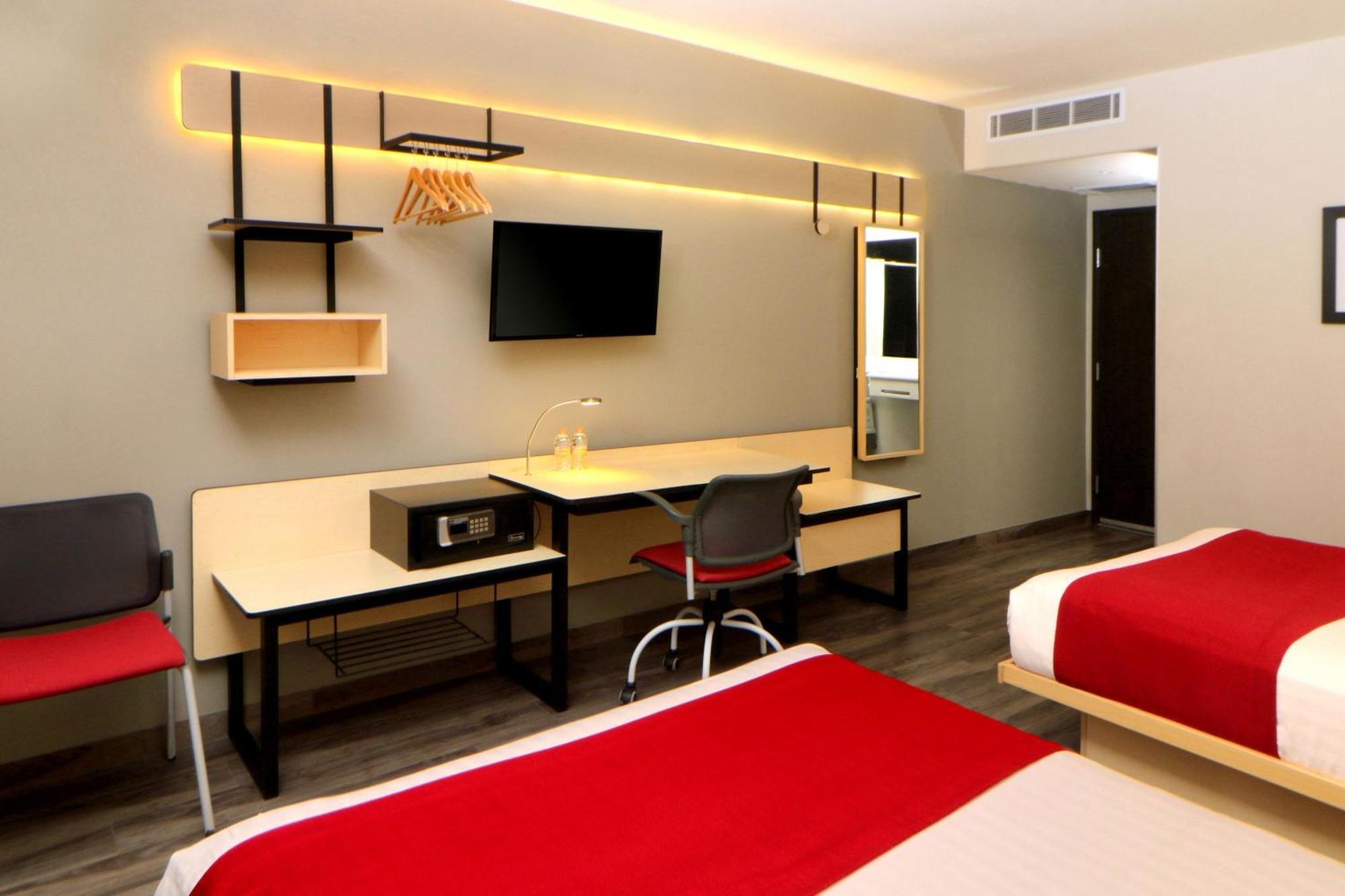 City Express Plus By Marriott Puerto Vallarta Extérieur photo