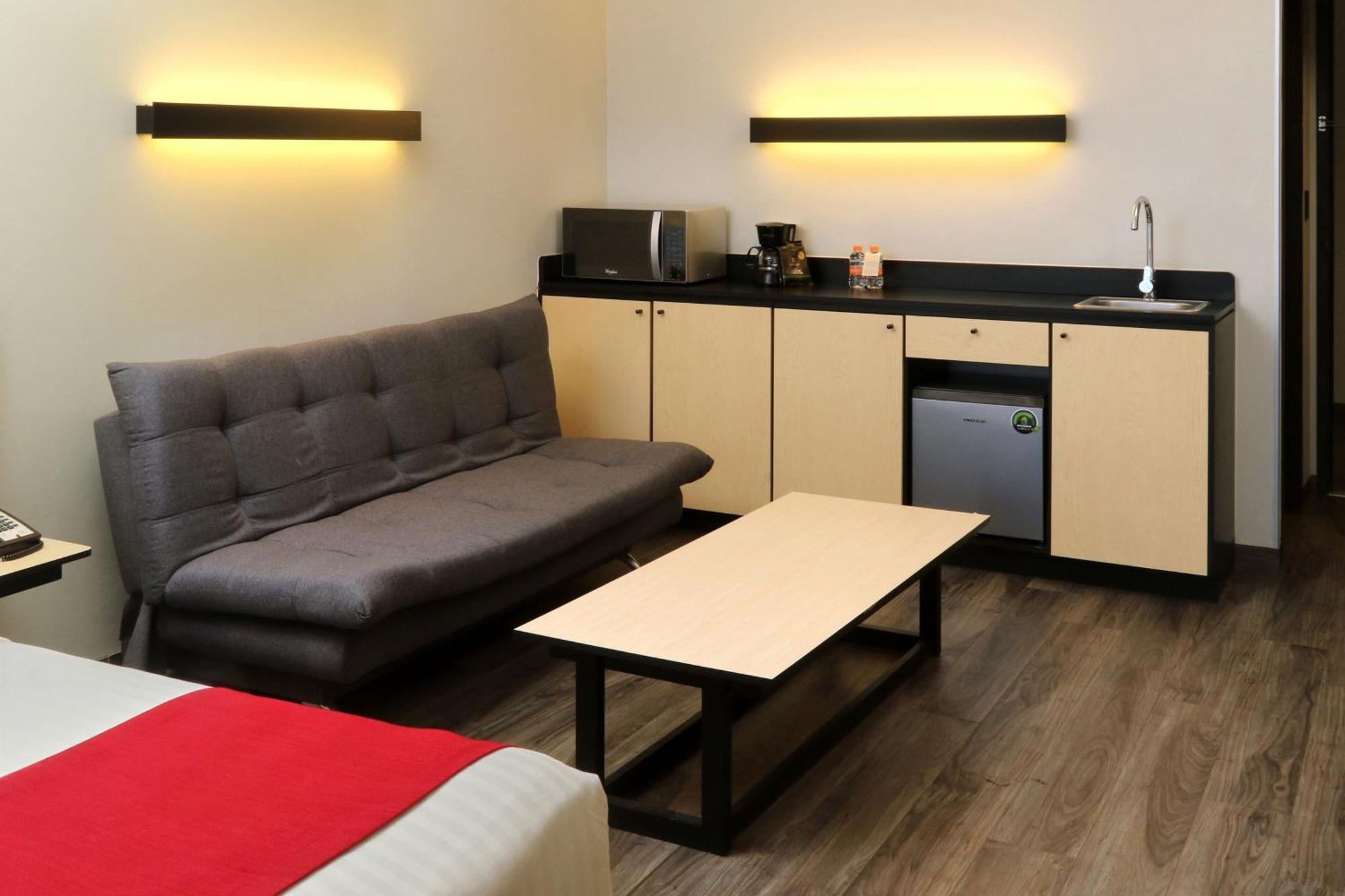 City Express Plus By Marriott Puerto Vallarta Extérieur photo